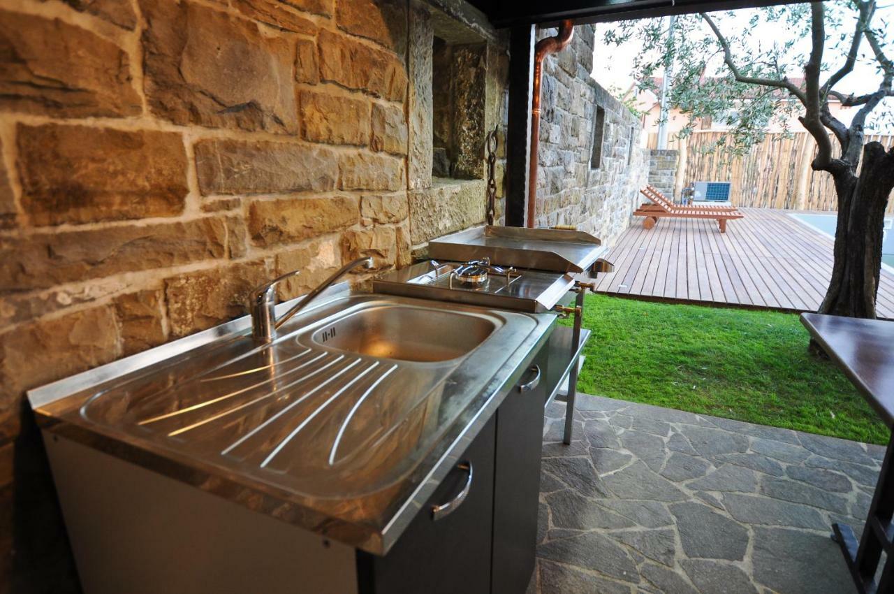Gorgeous Istrian Villa Marezige Exterior foto